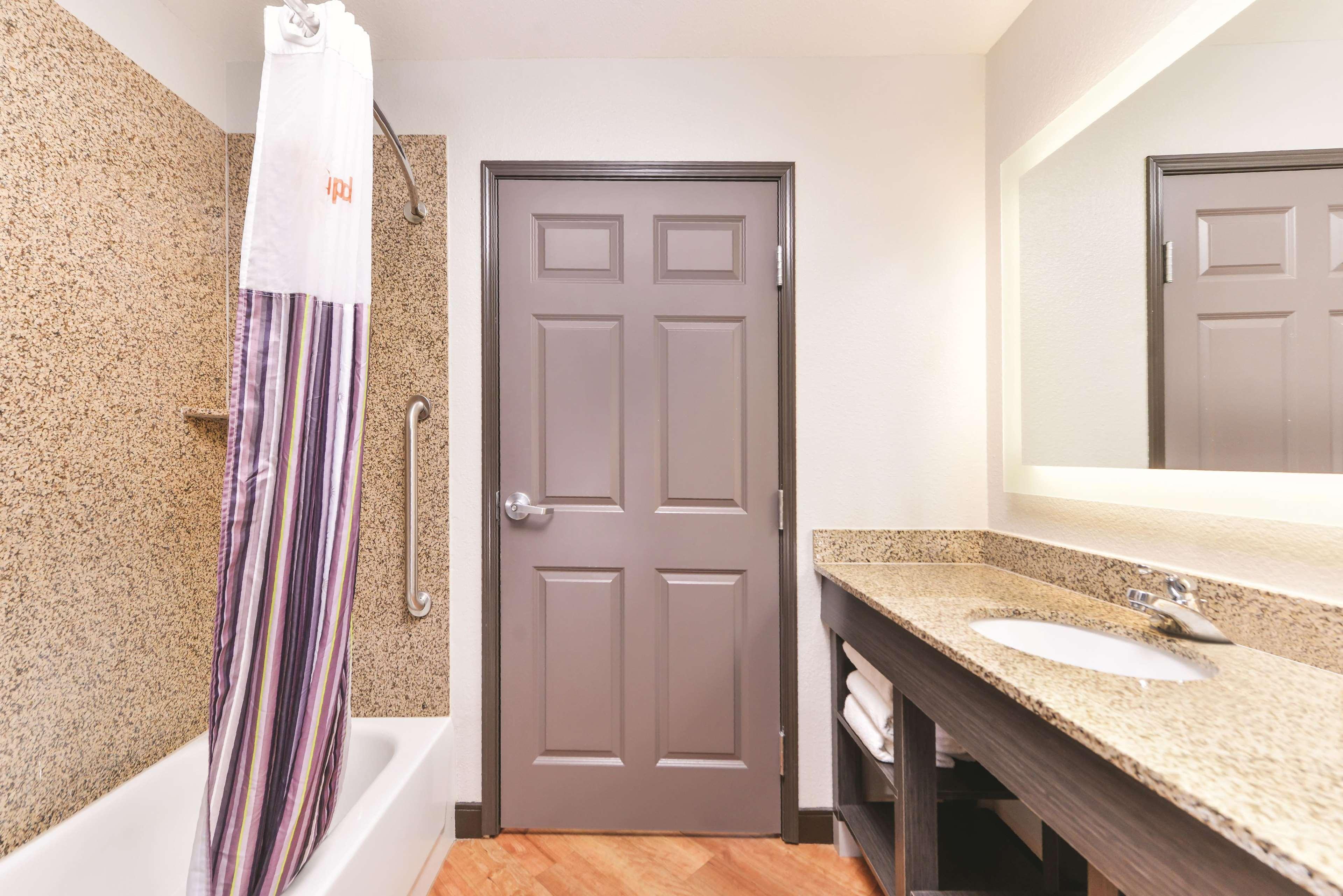 La Quinta By Wyndham Abilene Mall מראה חיצוני תמונה