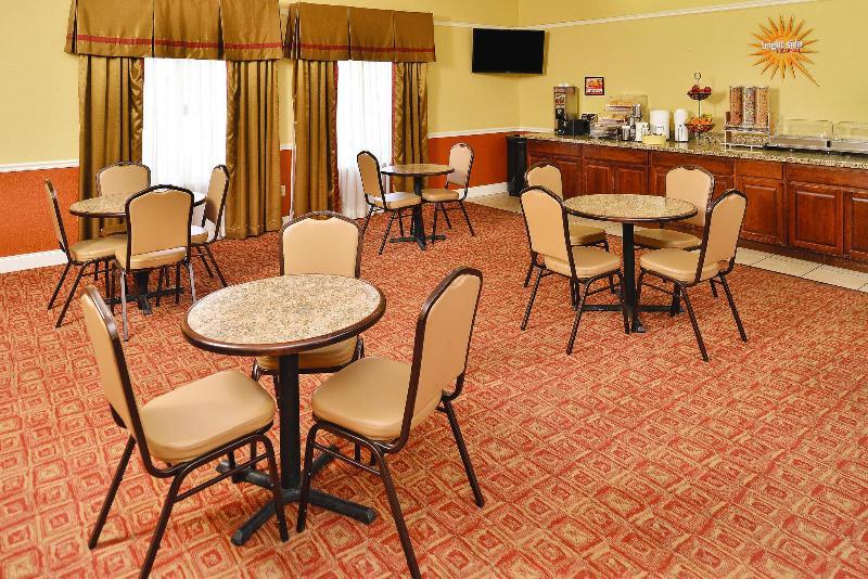 La Quinta By Wyndham Abilene Mall מראה חיצוני תמונה